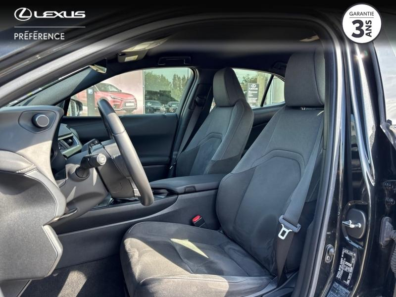 Photo 13 de l’annonce de LEXUS UX d’occasion à vendre à MONTFAVET