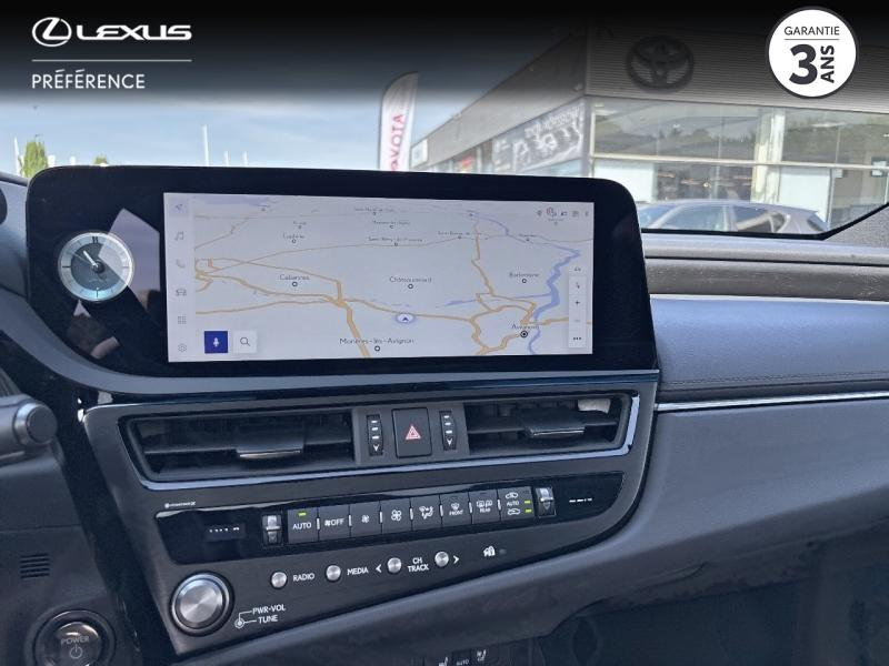 Photo 7 de l’annonce de LEXUS ES d’occasion à vendre à MONTFAVET
