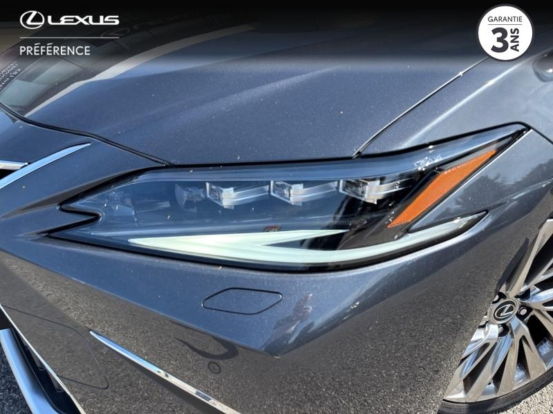 Photo 16 de l’annonce de LEXUS ES d’occasion à vendre à MONTFAVET