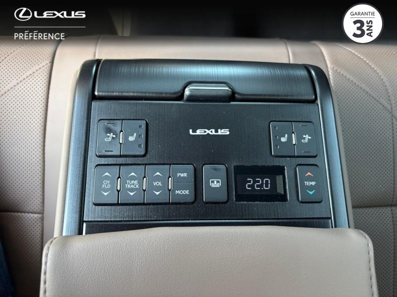 Photo 17 de l’annonce de LEXUS ES d’occasion à vendre à MONTFAVET