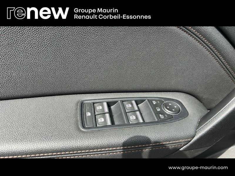 Photo 16 de l’annonce de RENAULT Captur d’occasion à vendre à CORBEIL-ESSONNES