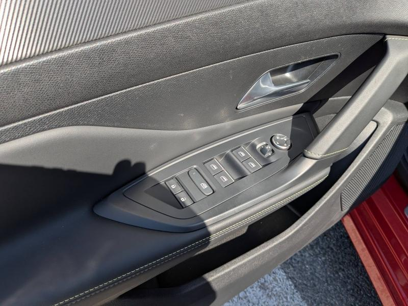 Photo 9 de l’annonce de PEUGEOT 308 d’occasion à vendre à LA VALETTE