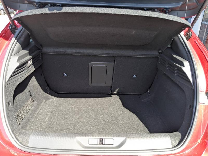 Photo 20 de l’annonce de PEUGEOT 308 d’occasion à vendre à LA VALETTE