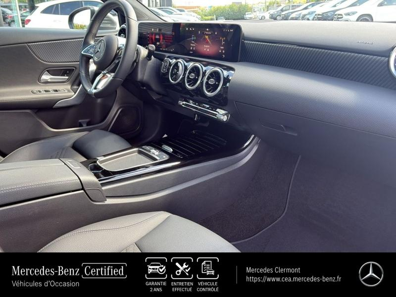 Photo 13 de l’annonce de MERCEDES-BENZ Classe A d’occasion à vendre à AUBIÈRE