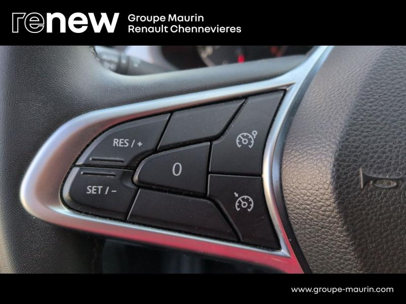 Photo 20 de l’annonce de RENAULT Captur d’occasion à vendre à CHENNEVIÈRES-SUR-MARNE