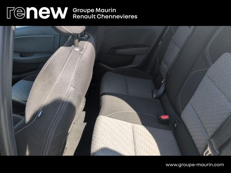 Photo 16 de l’annonce de RENAULT Clio d’occasion à vendre à CHENNEVIÈRES-SUR-MARNE