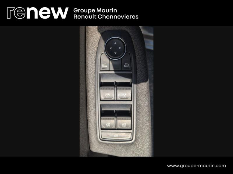 Photo 19 de l’annonce de RENAULT Clio d’occasion à vendre à CHENNEVIÈRES-SUR-MARNE
