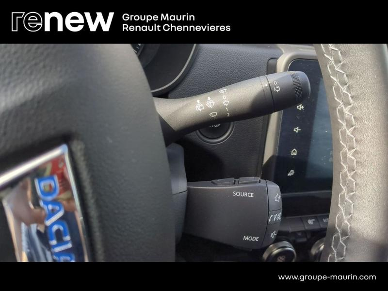 Photo 14 de l’annonce de DACIA Duster d’occasion à vendre à CHENNEVIÈRES-SUR-MARNE