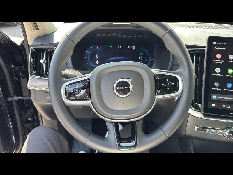 Photo 10 de l’annonce de VOLVO XC90 d’occasion à vendre à AIX-EN-PROVENCE