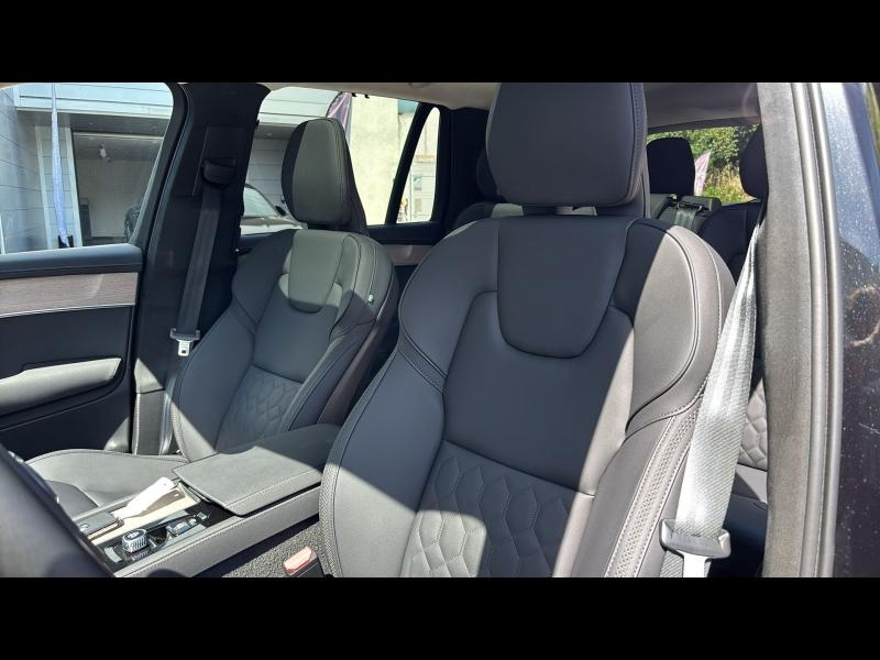 Photo 19 de l’annonce de VOLVO XC90 d’occasion à vendre à AIX-EN-PROVENCE