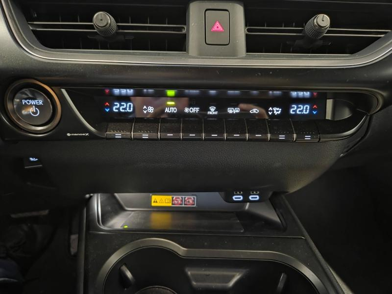 Photo 9 de l’annonce de LEXUS UX d’occasion à vendre à AUBIÈRE