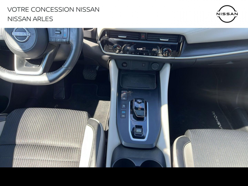 Photo 16 de l’annonce de NISSAN Qashqai d’occasion à vendre à ARLES