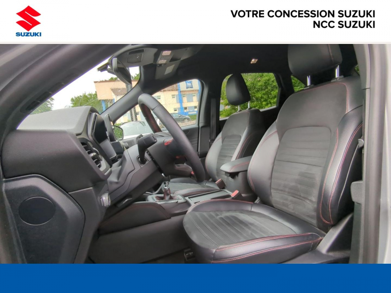Photo 12 de l’annonce de FORD Kuga d’occasion à vendre à BELLERIVE-SUR-ALLIER