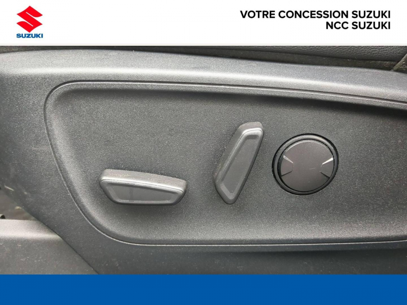 Photo 17 de l’annonce de FORD Kuga d’occasion à vendre à BELLERIVE-SUR-ALLIER