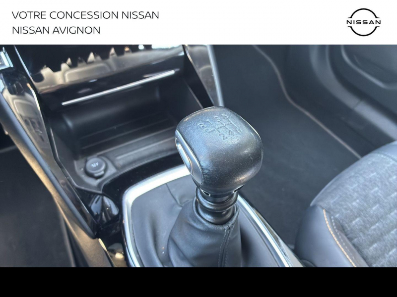 Photo 12 de l’annonce de PEUGEOT 2008 d’occasion à vendre à BOLLÈNE